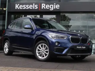 BMW X1 sDrive18i Executive | Trekhaak | El.klep | Camera | LED | Cruise | Navi | Sensoren