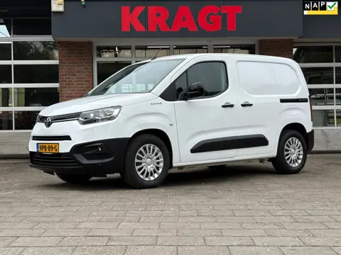 Toyota PROACE CITY Electric Toyota PROACE CITY|NAP|airco|cruise|achteruitrijcamera|apple CarPlay|dub