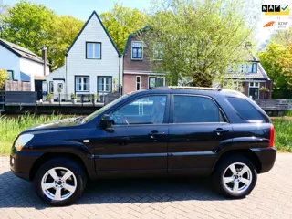 Kia Sportage 2.0 CVVT 142pk Clima Cruise Leder Schuifdak Trekhaak 1400kg.