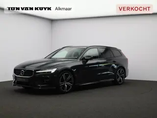 Volvo V60 T4 210PK R-Design / Parkeerverwarming / Trekhaak / Harman Kardon / Full Led / Exterior Sty