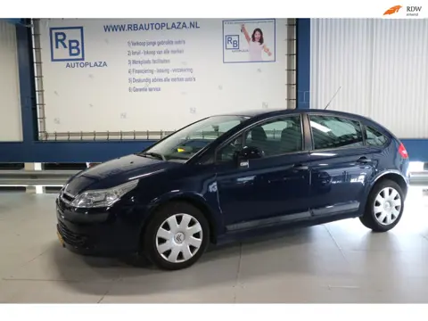 Citroen C4 1.4-16V Ligne Prestige / FULL SERVICE / APK 2027 ! ! !