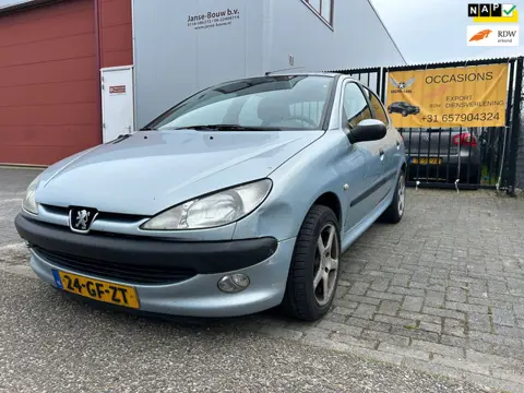Peugeot 206 1.6 Gentry Bluetooth/Climate Control/Recent Veel Vervangen