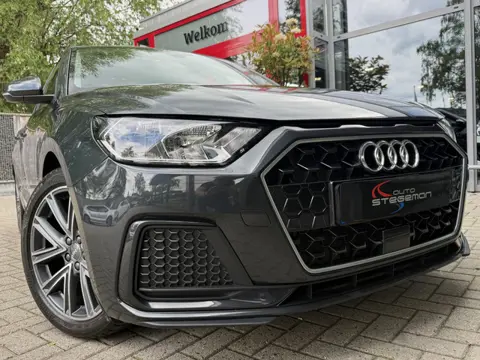 Audi A1 Sportback 30 TFSI 116PK *!* VIRTUAL/ CARPLAY/ 17 INCH/ CRUISE/ STOELVERWARMING *!*