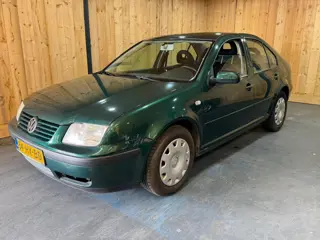 Volkswagen Bora 1.6-16V 2002 Groen Airco Trekhaak 132.000 KM