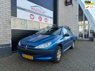 Peugeot 206 SW 1.4 One-line Airco Nieuwe Distributieriem Elektrisch Ramen