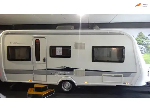 HOBBY de LUXE 495 UL 2013 ENKELE BEDDEN RONDZIT MOVER TOP 0