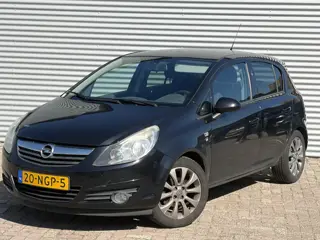 Opel Corsa 1.4-16V '111' Edition | Nieuw Binnen | Trekhaak | Airco | Cruise Control | APK 25-10-2026