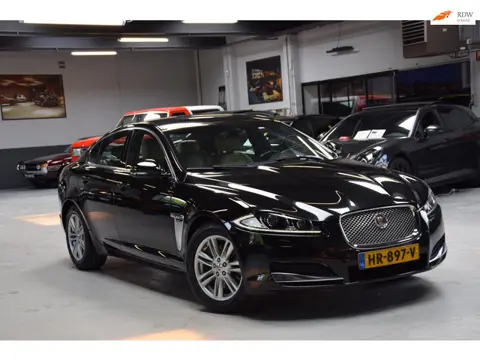 Jaguar XF 2.2D 1ste Eigenaar Org NL auto Bi-Xenon Diesel Automaat