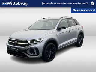 Volkswagen T-Roc 1.5 TSI 150pk DSG R-Line / Black style / Virtual cockpit / Afneembare trekhaak / IQ