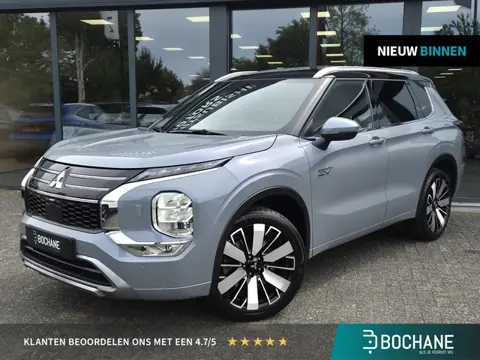Mitsubishi Outlander 2.4 PHEV Instyle+ | Panoramadak | Afneembare trekhaak | 1600KG Trekgewicht |