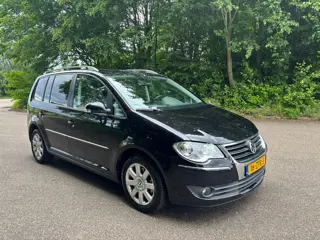 Volkswagen Touran 2.0 TDI Highline | 7-pers. | Clima | APK 12-2026