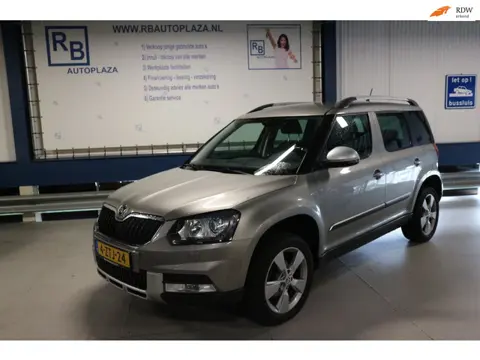 Skoda Yeti Outdoor 1.2 TSI AUTOMAAT / VOLLEDIG DEALER ONDERHOUDEN ! ! !
