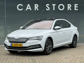 Skoda Superb 1.4 TSI iV LAURIN & KLEMENT PANORAMADAK TREKHAAK