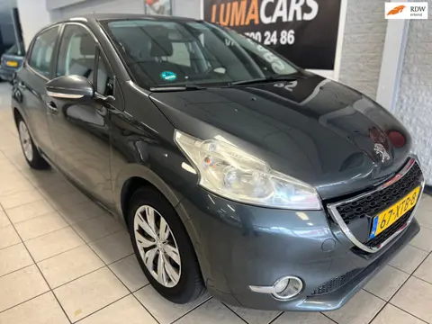 Peugeot 208 Peugeot 208 1.2 VTi |Distri Verv.| Nw APk|Airco