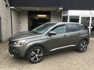 Peugeot 3008 1.6 BlueHDi Blue Lease Premium / NAVI / CLIMA / EXPORT / AUTOMATIC