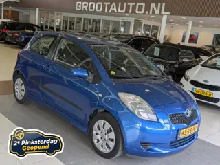 Toyota Yaris 1.0 VVTi Airco, Trekhaak, Stuurbekrachtiging