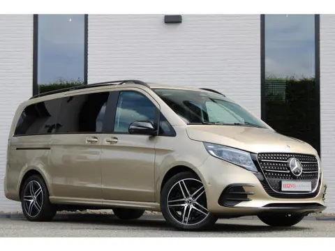 Mercedes-Benz V-Klasse 300d / DC / AMG / 4-Matic / Panorama / 360 Cam / 2x Elec Schuifd / Burmester 