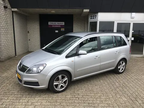 Opel Zafira 1.6 Enjoy / 7 PERSOONS / APK MEI 2027 / ALU VELGEN / TREKHAAK