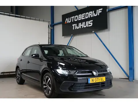 Volkswagen Polo 1.0 TSI Life Automaat - N.A.P. Airco, Cruise, Carplay.