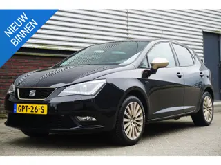 SEAT Ibiza ST 1.0 Navigatie/Xenon/Parkeersensor/All-Seasonbanden