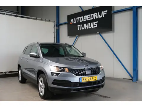Skoda Karoq 1.5 TSI ACT Ambition Business Automaat - N.A.P. Airco, Cruise, Navi, PDC, Carplay, Trekh