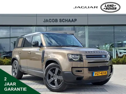 Land Rover Defender P400 6-cil. AWD 110 - First Edition | Nieuw door ons geleverd| Elektr. trekhaak 