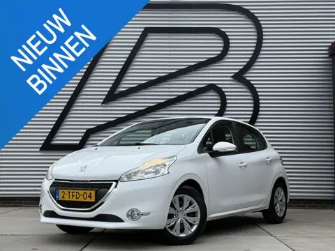 Peugeot 208 1.2 VTi Envy 1e Eigenaar|Navi|D-riem vv in 2026|Airco|Cruise|PDC|N.A.P|APK tot 01-2027