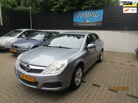 Opel Vectra 1.8-16V Comfort +Airco +Nieuwe Apk