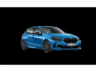 BMW 1-serie M135i xDrive | Live Cockpit | Panorama | Leder | Memory | H&K | Head-Up | Camera | 19"LM