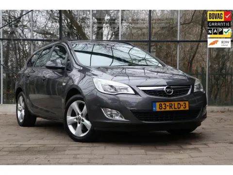 Opel Astra Sports Tourer 1.6 Turbo Cosmo / Versnellingbak nieuw / All-in prijs! / 12mnd Bovag garant