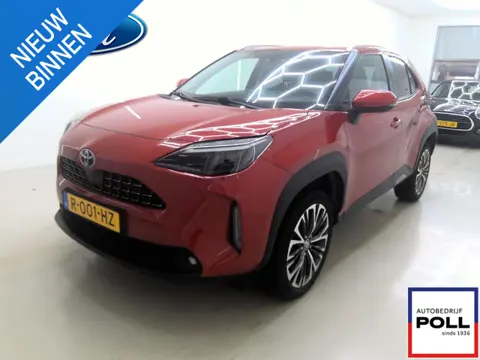 Toyota Yaris Cross 1.5 Hybrid Automaat 115pk Executive Navi Camera Dodehoek Stoelverwarming 18" LM v