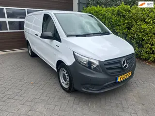 Mercedes-Benz EVITO EVito 112 L2 85KW 60kWh Cruisecontrole Achteruitrijcamera Carplay Stoelverwarmin