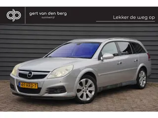 Opel Vectra Wagon 1.8-16V Executive - TREKHAAK - LEDER - CRUISE - ELEKTR. KLEP -