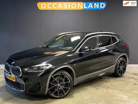 BMW X2 SDrive20i High Executive AUT|M-PAKKET|PANO|HUD|CAM|NAVI|