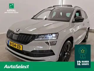Skoda Karoq 1.5 TSI 150pk ACT Sportline Business | Panoramadak | Trekhaak | Stoelverwarming | CarPla