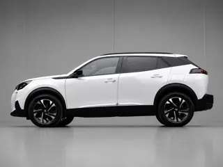 Peugeot 2008 1.2 PureTech Allure Pack Sport (APPLE CARPLAY,NAVI,CAMERA,360 VIEW,DIGITAL COCKPIT,LED,