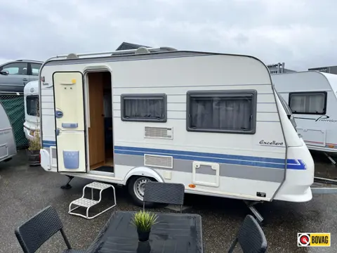 Hobby De Luxe 400 SF