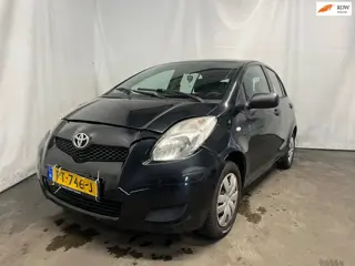 Toyota Yaris 1.0 VVTi Acces - Front Schade