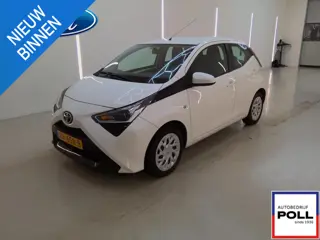 Toyota Aygo 1.0 VVT-i x-Play Automaat Airco Camera Apple Car Play NL-Auto 1e eigenaar Dealeronderhou