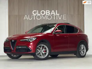 Alfa Romeo Stelvio 2.0 T AWD First Edition 280PK - SCHUIFDAK - HARMAN KARDON - LEER MET MEMORY STOEL