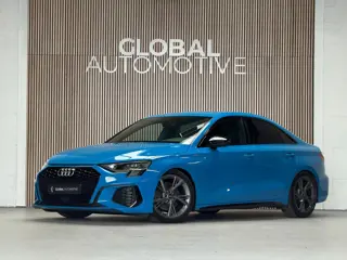 Audi A3 Limousine 35 TFSI S-line - 18 INCH - SFEERVERLICHTING - TURBO BLAUW