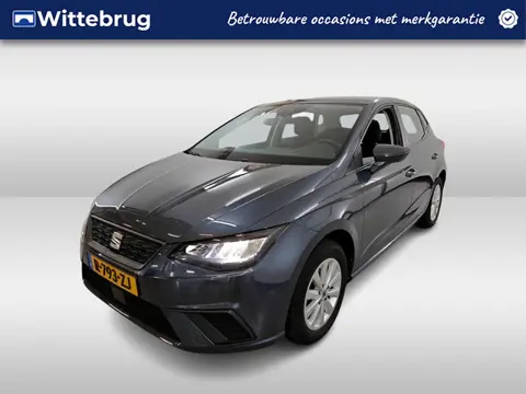 SEAT Ibiza 1.0 EcoTSI 95pk Style / Navigatie by APP / LM velgen / Parkeersensoren A / Cruise control