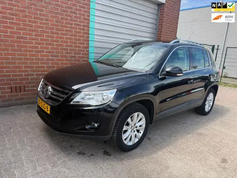 Volkswagen Tiguan 1.4 TSI Sport&Style NAV.+ Clima Bj:2012 NAP!
