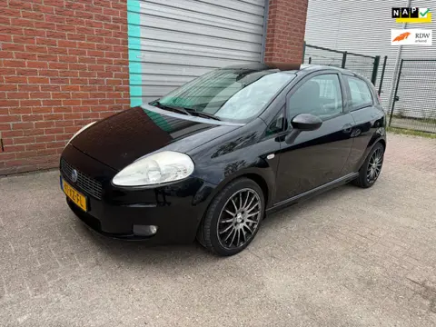 Fiat Grande Punto 1.4-16V Sport 3-deurs Bj:2007 NAP!