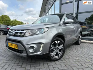 Suzuki Vitara 1.6 High Executive Allgrip | Automaat | Trekhaak | Camera | Stoel Verwarming | Pano | 
