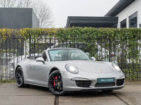 Porsche 911 Cabrio 3.8 Carrera 4S | Sport-uitlaat | Sport-Chrono | Bose | Adaptieve Sportstoelen