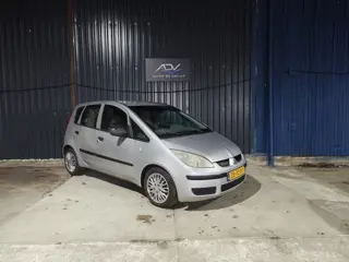 Mitsubishi Colt 1.5 Invite - AIRCO - TREKHAAK - 5 DEURS - ONDERHOUDEN
