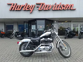 Harley-Davidson XL1200 Custom (bj 2004)
