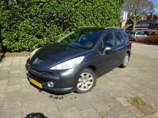 Peugeot 207 SW MET KOELE AIRCO & JAAR APK!