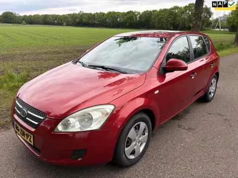 Kia Cee'd 1.4 X-tra Airco/Perfect dealer onderhoud!/Apk/N.A.P.